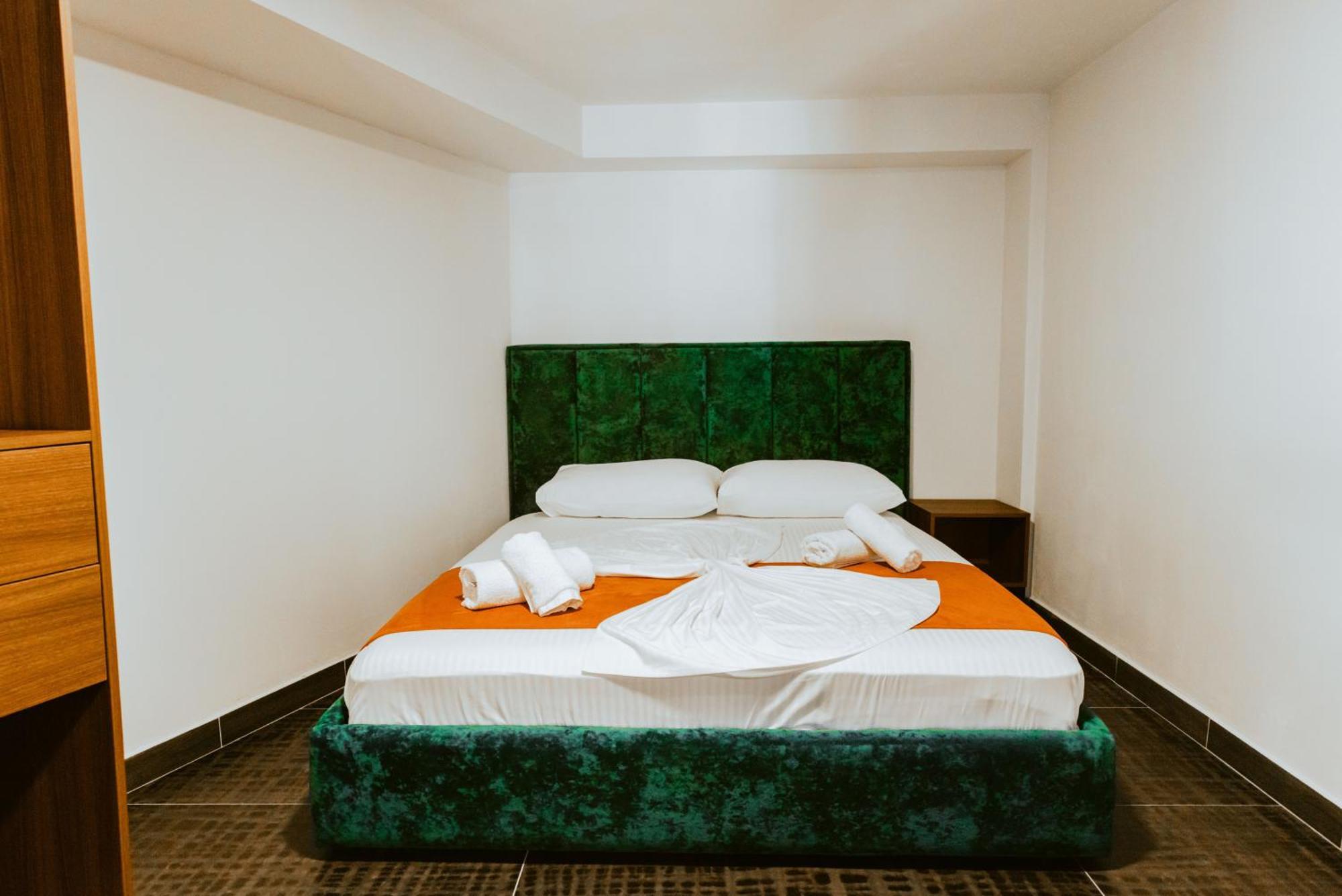 Andor Luxury Hotel & Duplex Kryemëdhej Kültér fotó